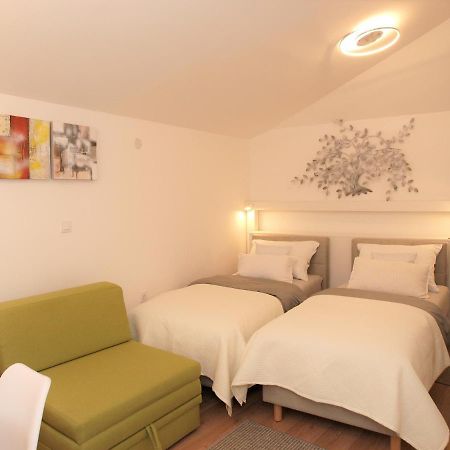 Cozy Studio Apartment Tian In Zagabria Esterno foto