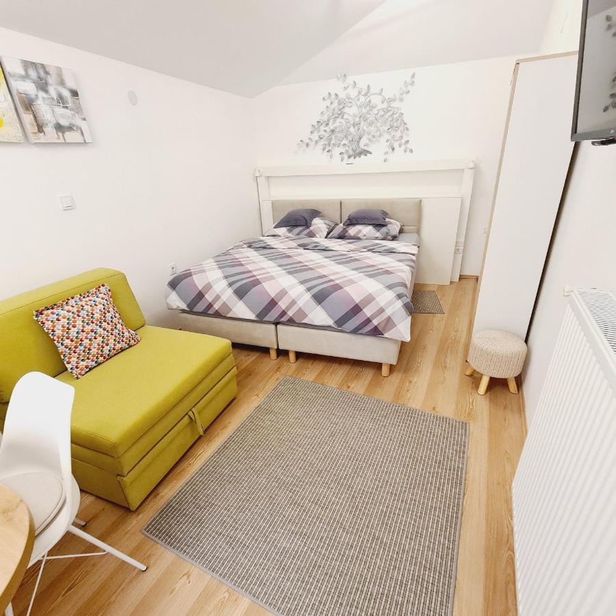 Cozy Studio Apartment Tian In Zagabria Esterno foto