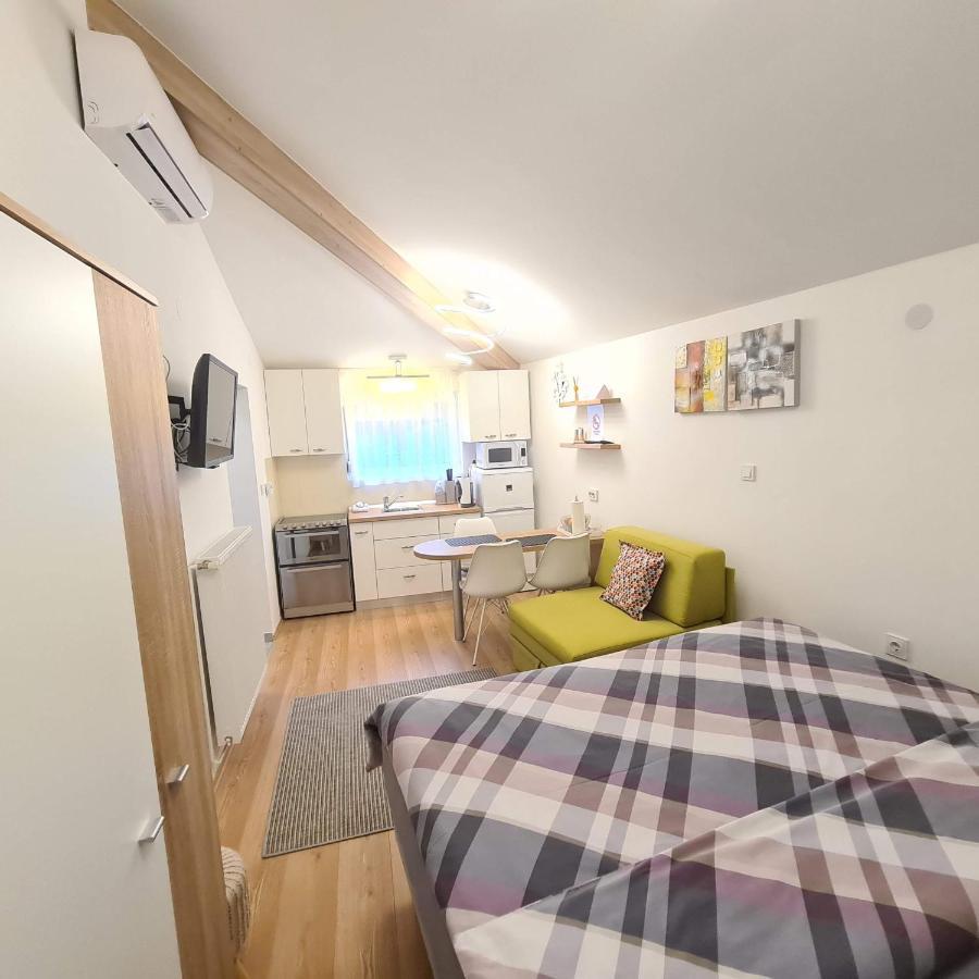 Cozy Studio Apartment Tian In Zagabria Esterno foto